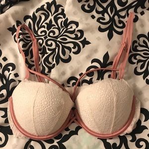 Victoria’s Secret date push up bra